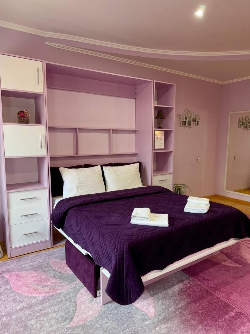 Apartments Provence Tsjernivtsi Eksteriør bilde